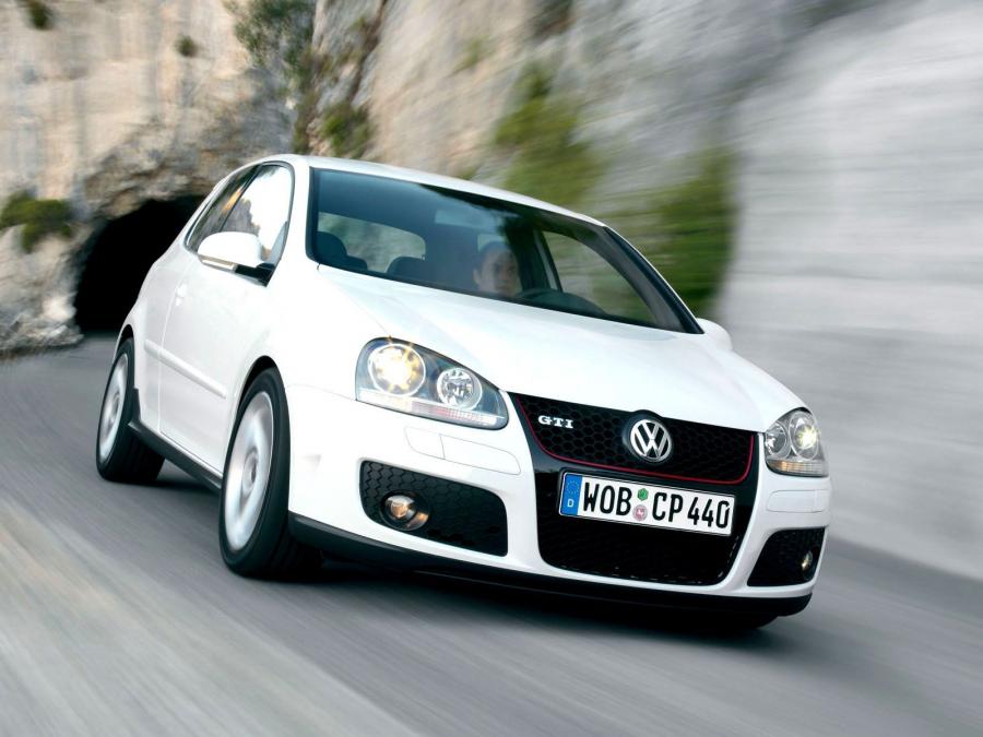  Volkswagen Golf GTi 2005 года  (фото 105 из 135)